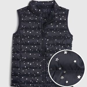 Gap kid’s Navy Silver Star Lightweight Puffer Vest ⭐️
